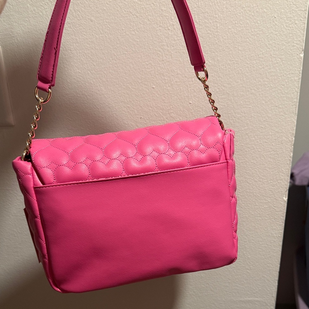 Chic Pink Designer Handbag - Picture 4 of 7